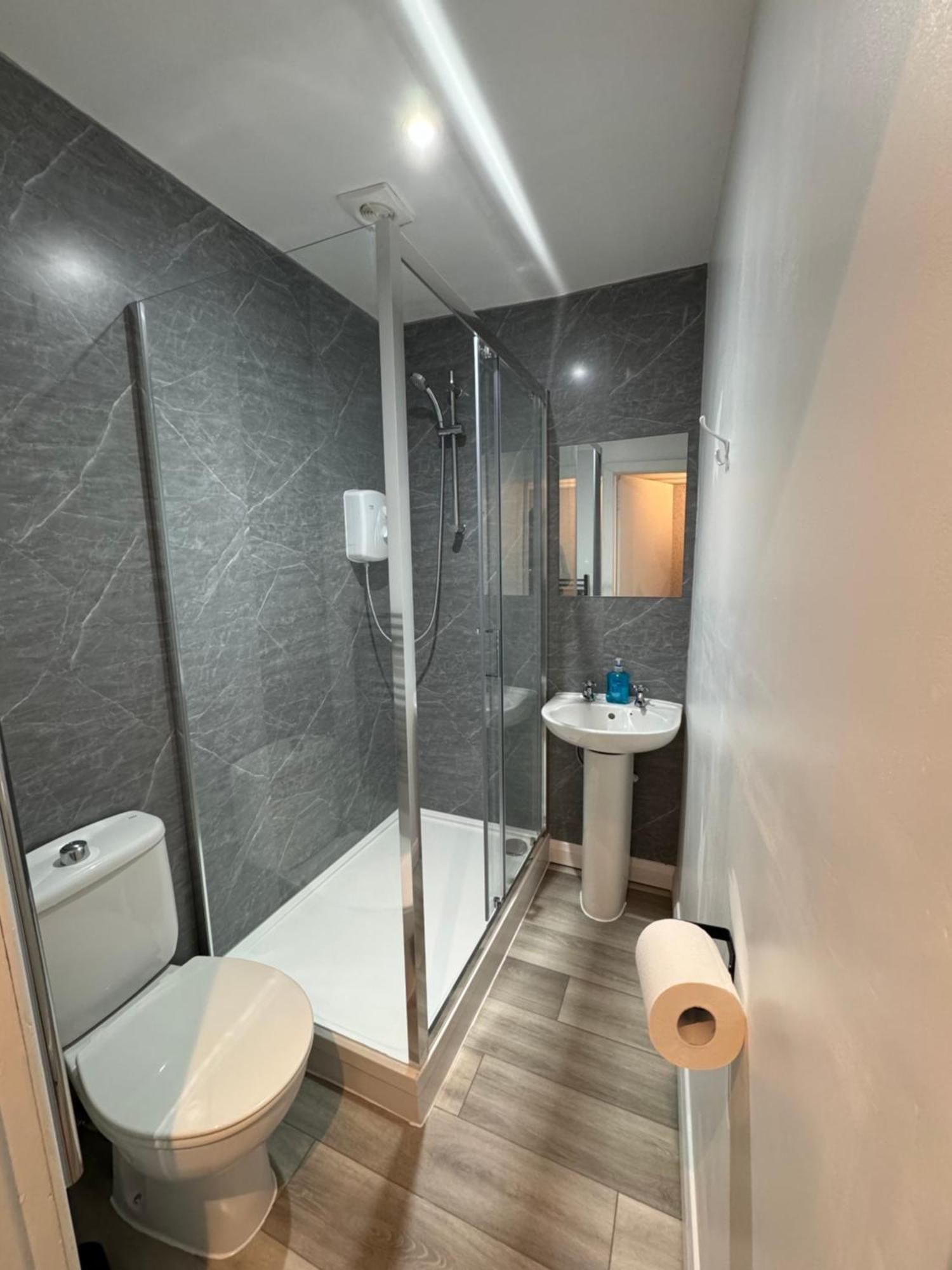 Hotel Juniper Berry Southampton Esterno foto
