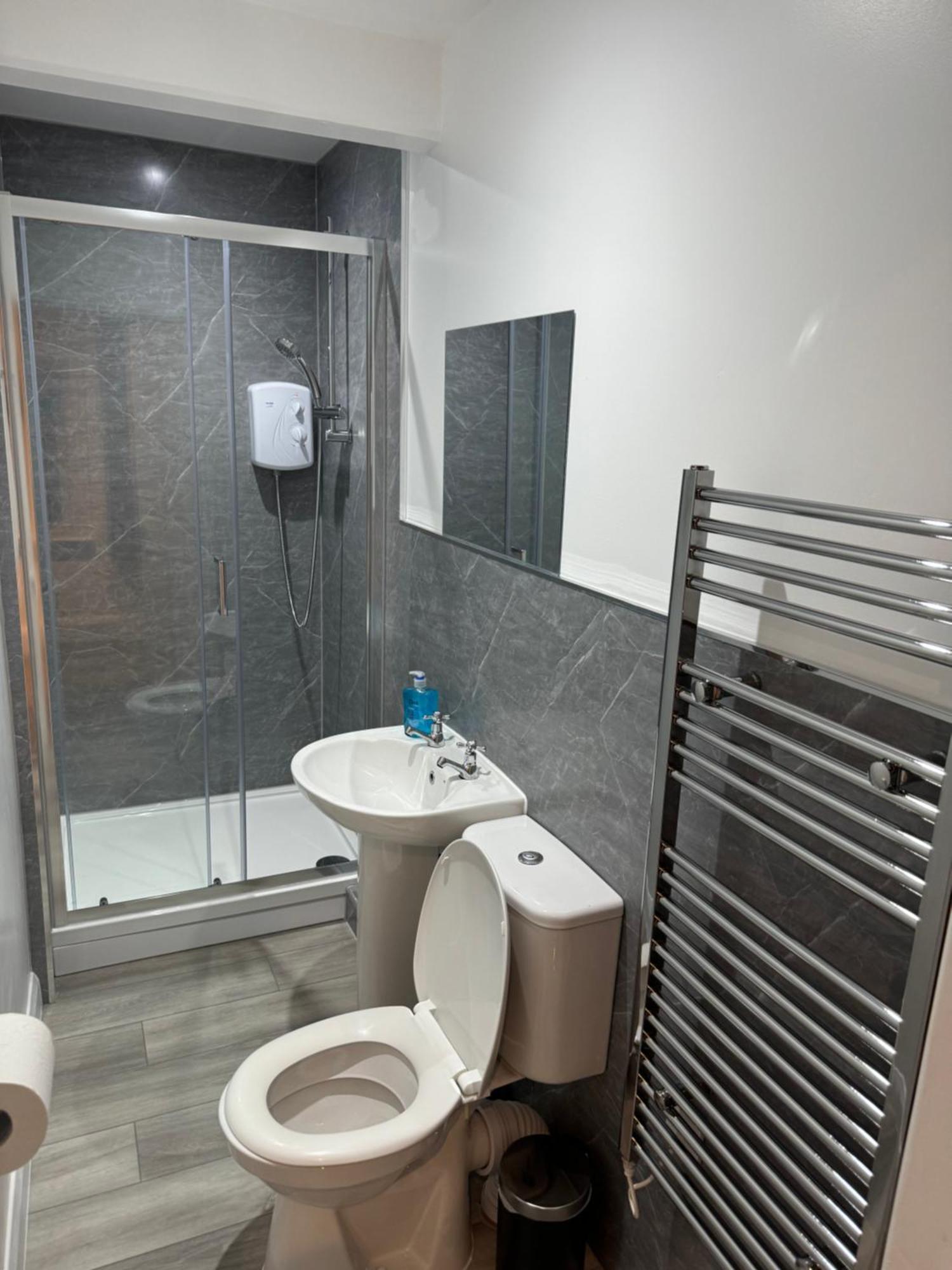 Hotel Juniper Berry Southampton Esterno foto