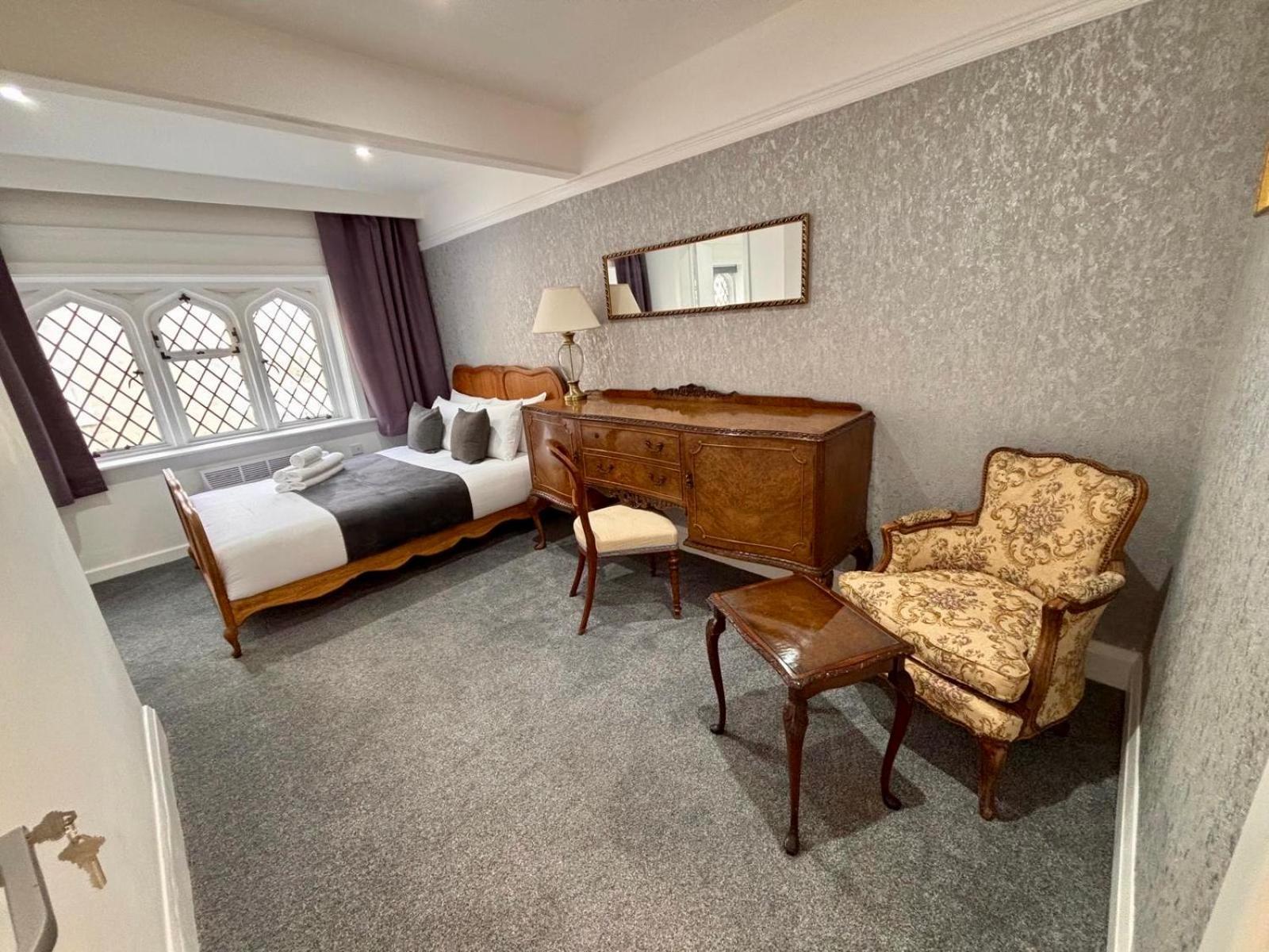 Hotel Juniper Berry Southampton Esterno foto