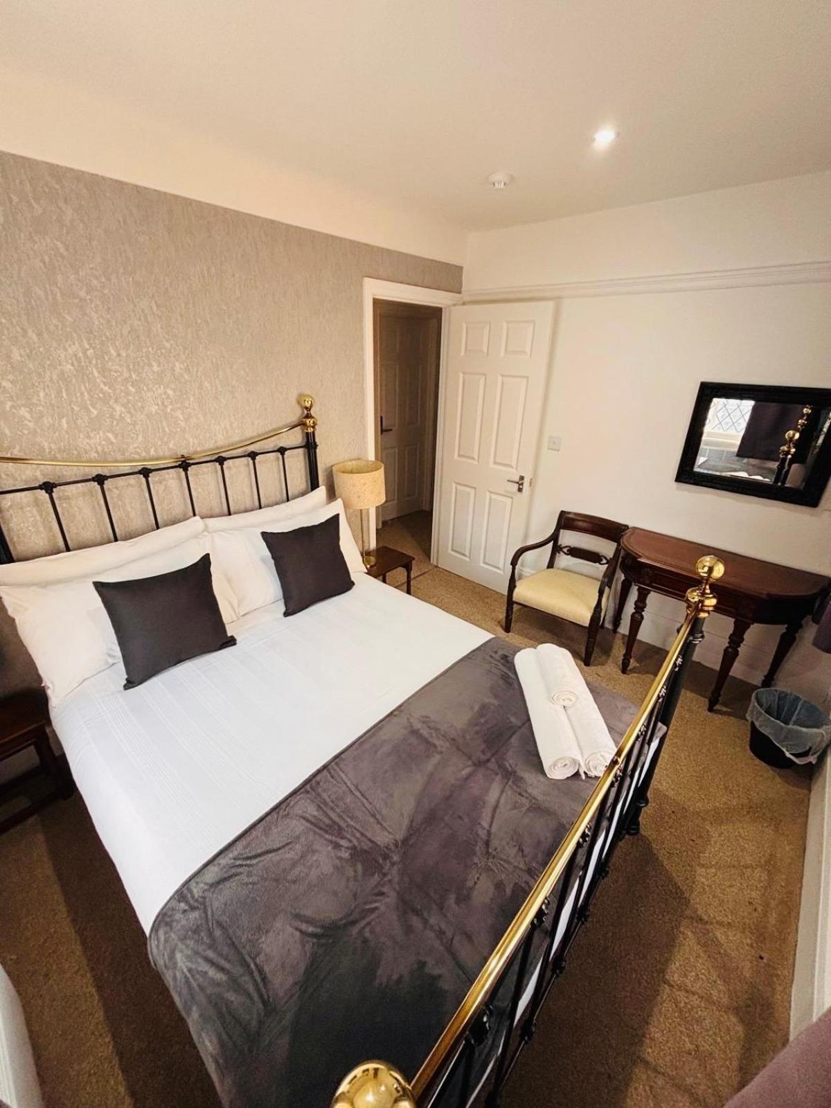 Hotel Juniper Berry Southampton Esterno foto