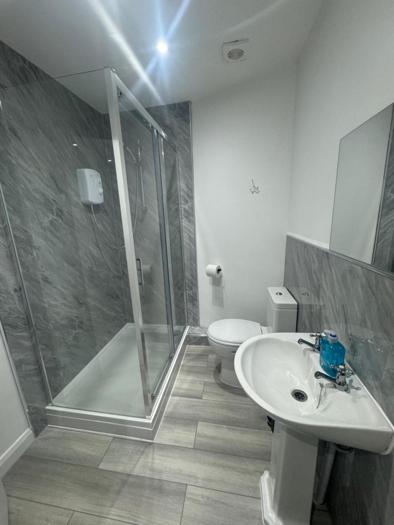 Hotel Juniper Berry Southampton Esterno foto